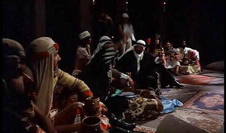 Evelina પ્રિય રિના અને એલિસ એક લેસ્બિયન આ સૌથી ઘાતકી parnuha દ્રશ્ય