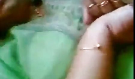 ગાંડ ટૂંકા હાર્ડ porn ની અંદર પાણી છોડવુ યુવાન અપરિપક્વ દંપતી વેબકેમ પર